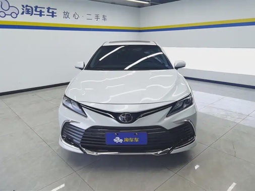 Toyota Camry 2023