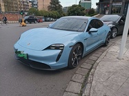 Porsche Taycan 2022