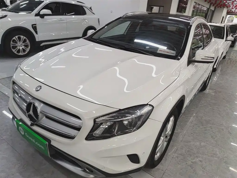 Mercedes-Benz GLA-Class