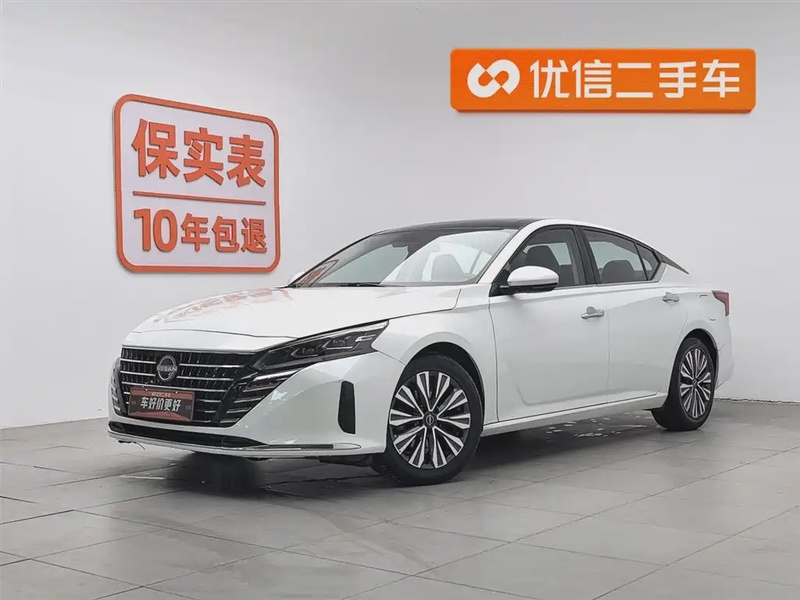Nissan Teana