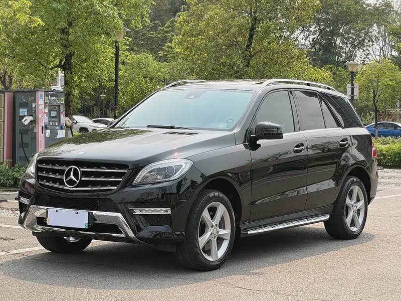 Mercedes-Benz M-Class