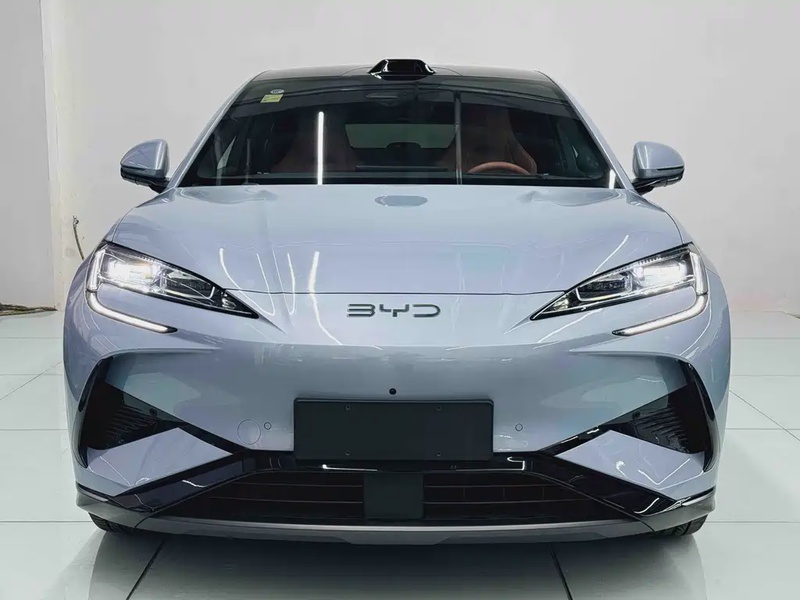 BYD Seal 07