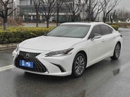 Lexus ES 2024