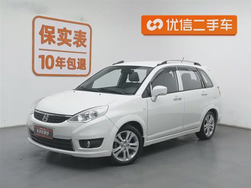 Suzuki Liana
