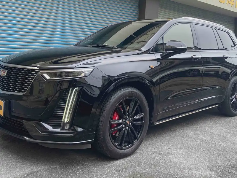 Cadillac XT6