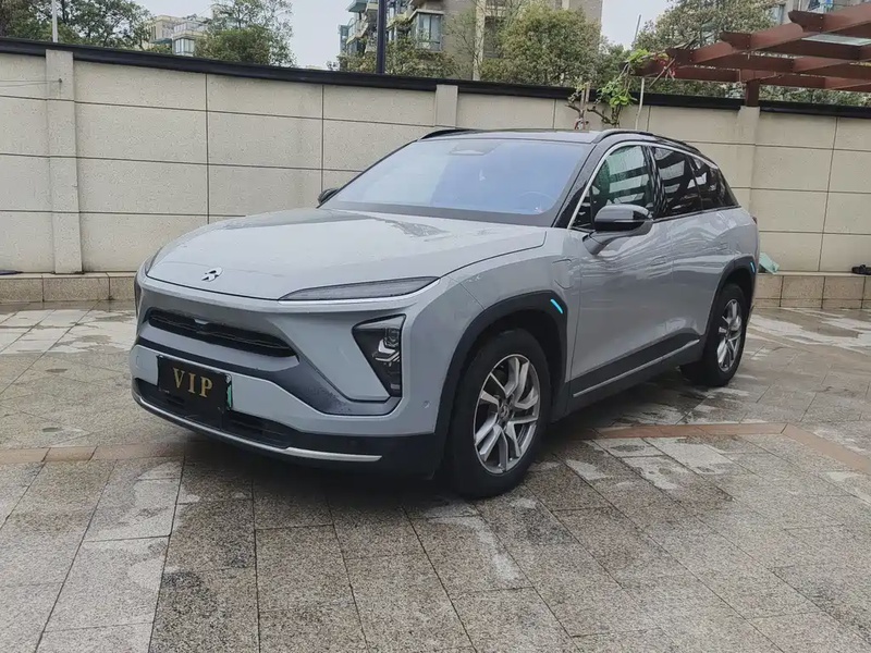NIO ES6