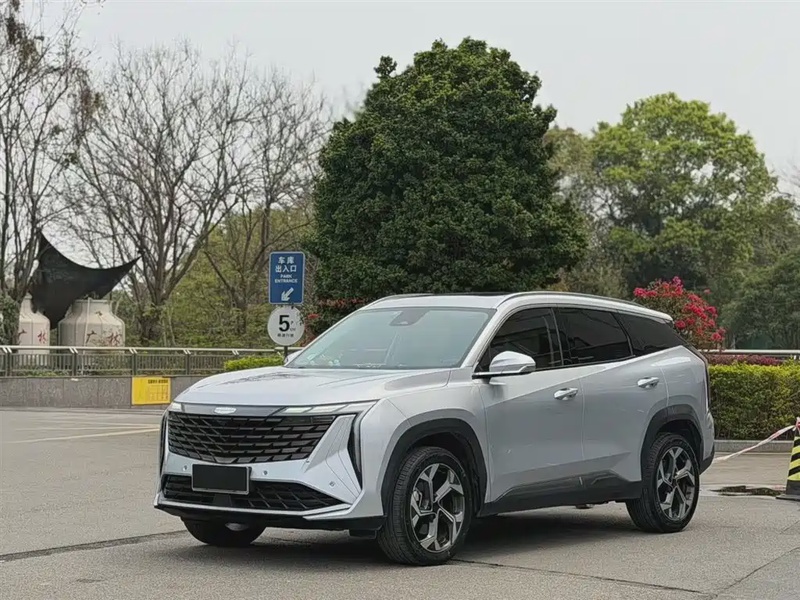 Geely Boyue L