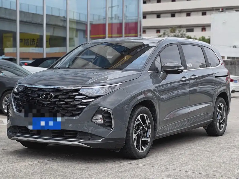 Hyundai Custo