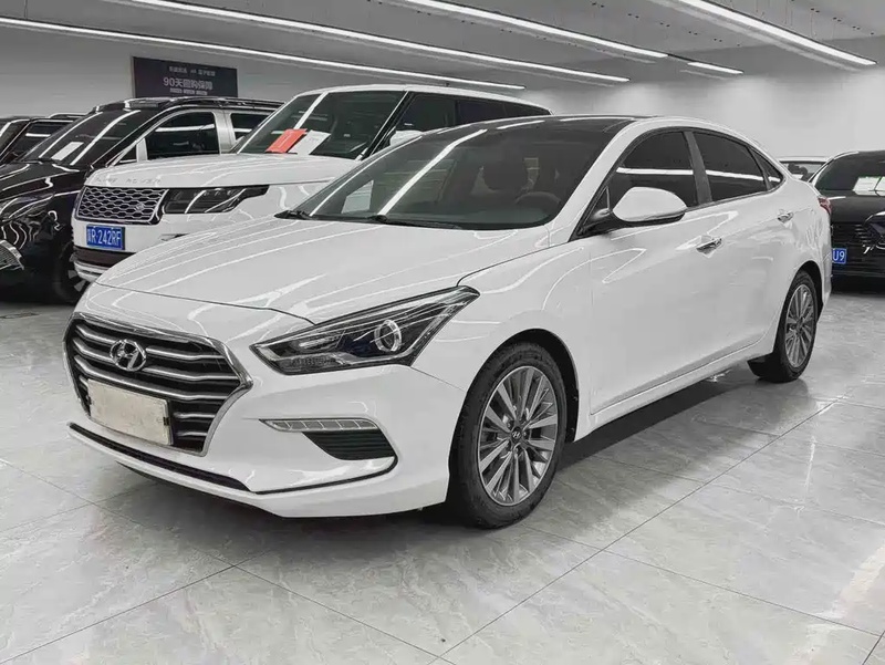 Hyundai Mistra