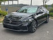 Volkswagen Passat 2023