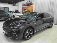 Volkswagen Passat 2024