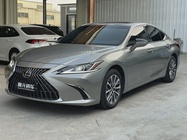 Lexus ES 2023