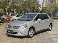 Nissan Tiida 2010
