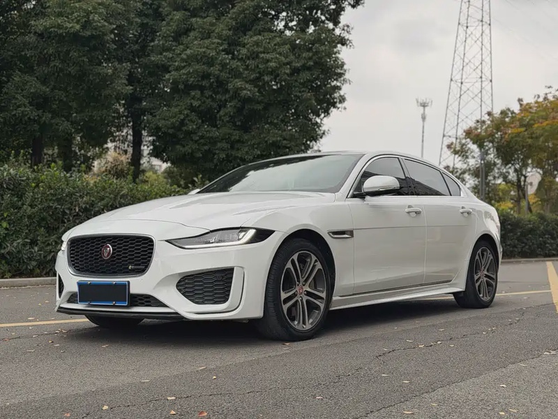 Jaguar XEL