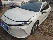 Toyota Camry 2025