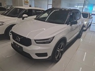Volvo XC40 2022