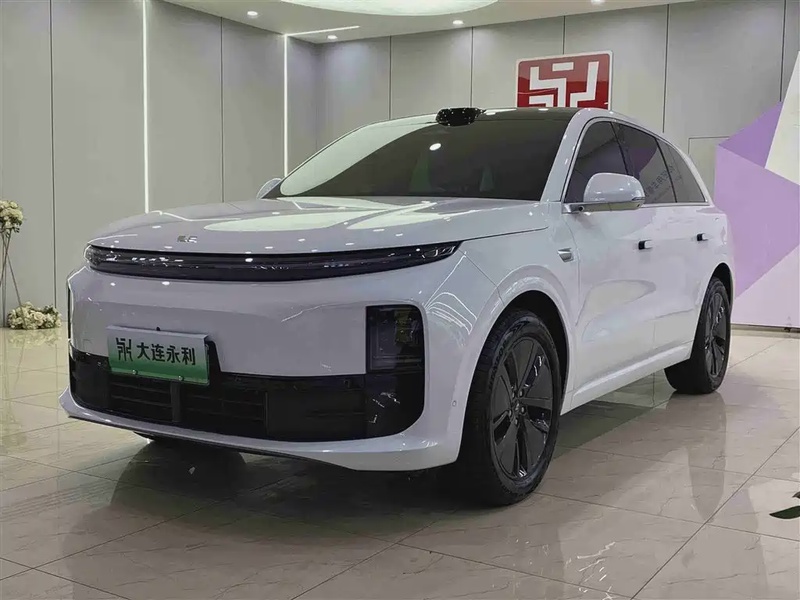 Li Auto L6