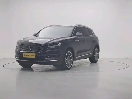 Lincoln Nautilus 2021