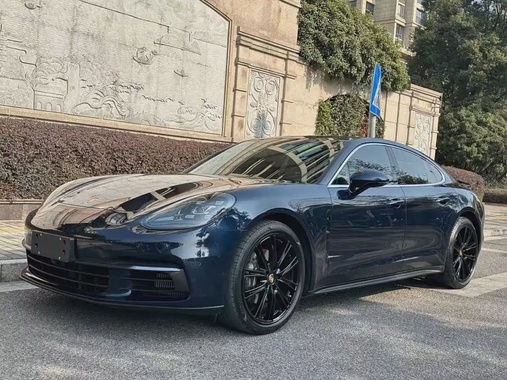 Porsche Panamera 2019