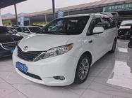 Toyota Sienna 2014