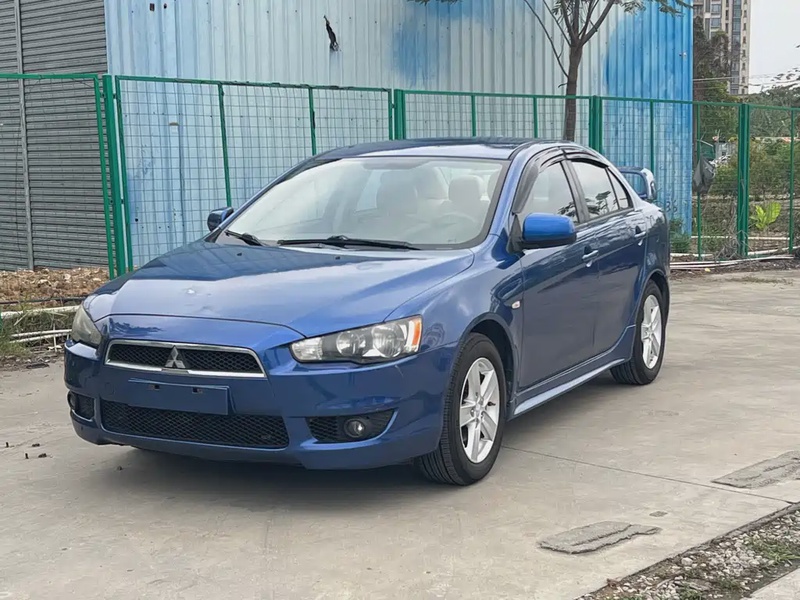 Mitsubishi Lancer EX