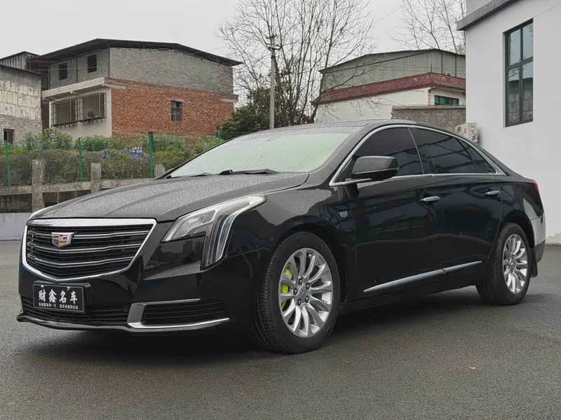Cadillac XTS