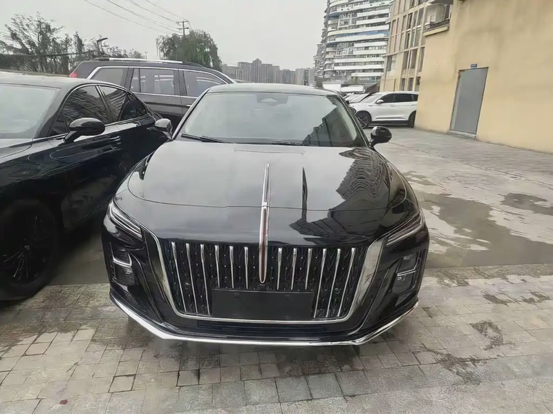 Hongqi H5