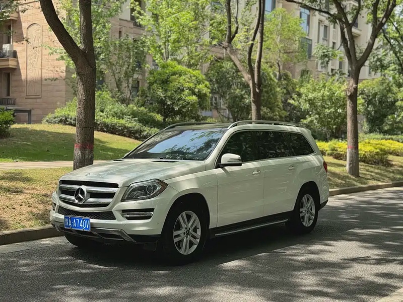 Mercedes-Benz GL-Class
