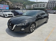 Nissan Teana 2022