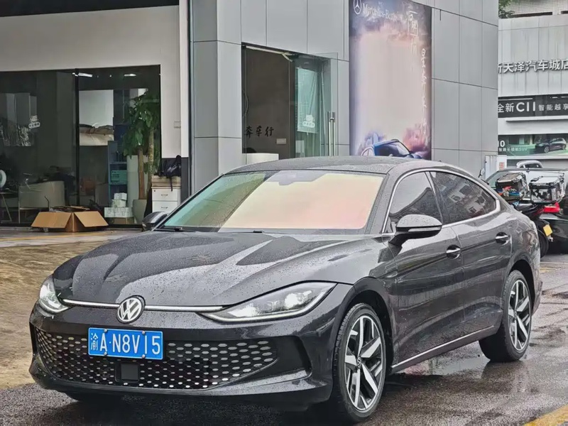 Volkswagen Lamando