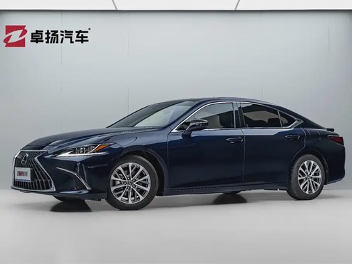 Lexus ES 2024