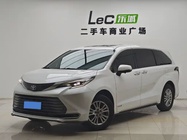 Toyota Sienna 2022