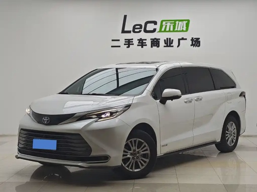 Toyota Sienna 2022