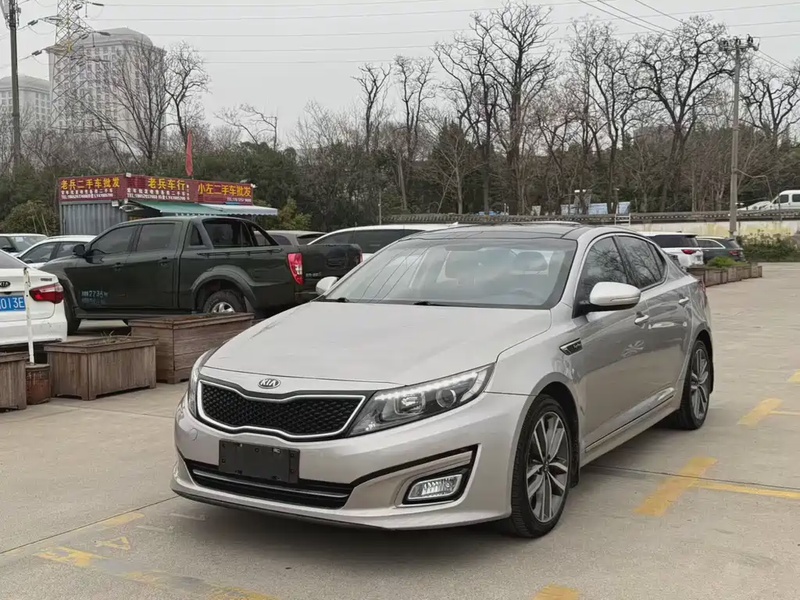 Kia K5