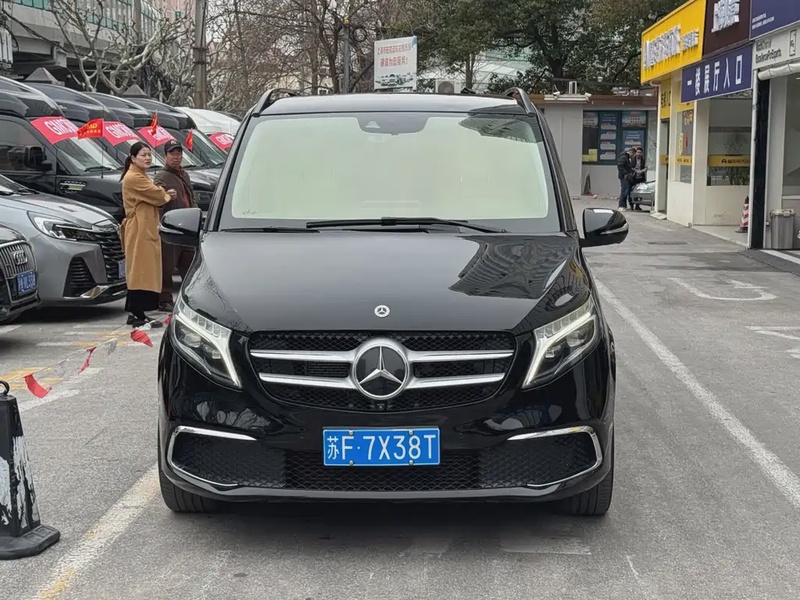 Mercedes-Benz V-Class