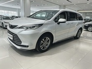 Toyota Sienna 2024