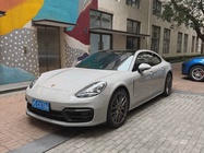 Porsche Panamera 2023