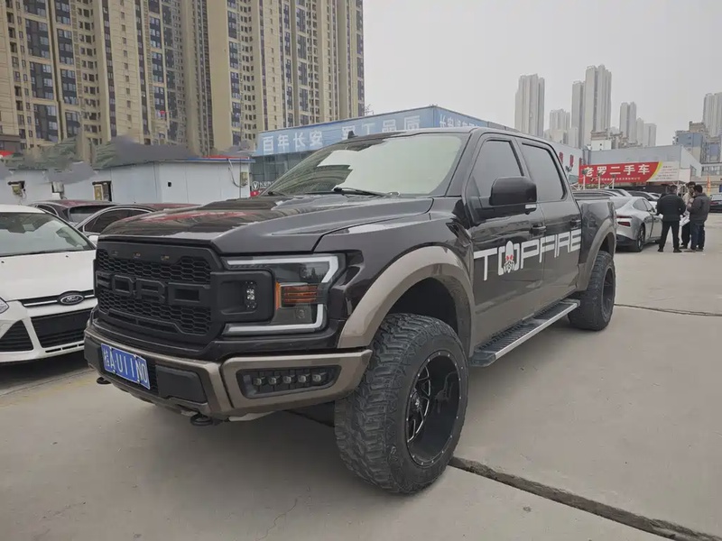 Ford F-150 Raptor