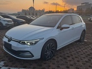 Volkswagen Golf 2021