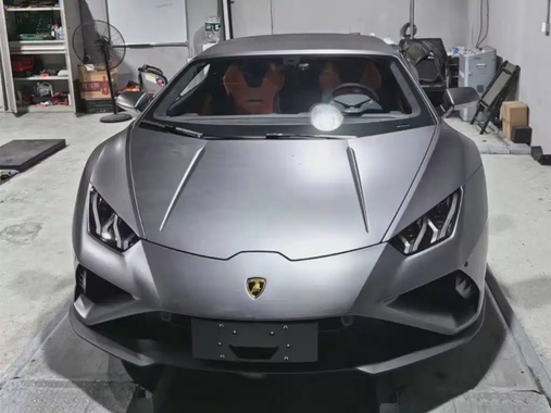 Lamborghini Huracan 2023