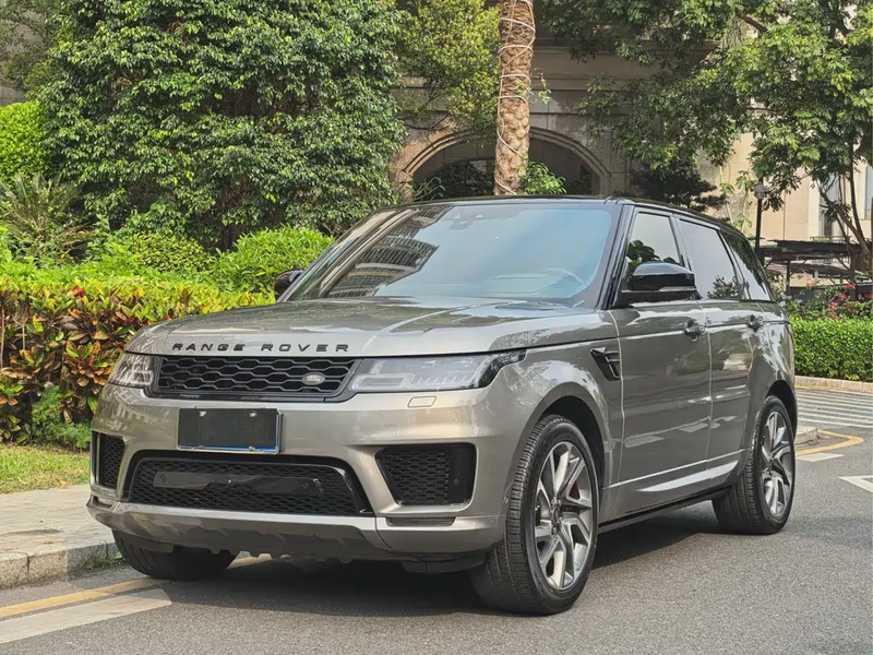Land Rover Sport