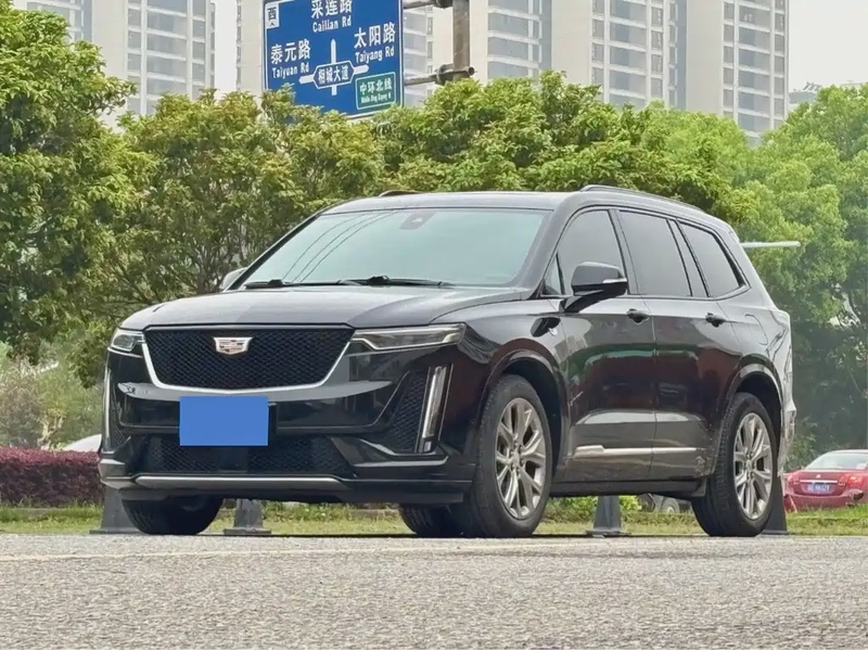 Cadillac XT6