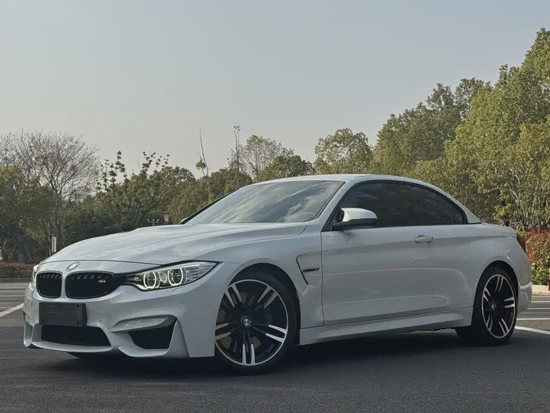 BMW M4