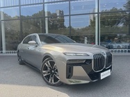 BMW i7 2023