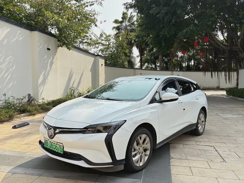 Buick Velite 6