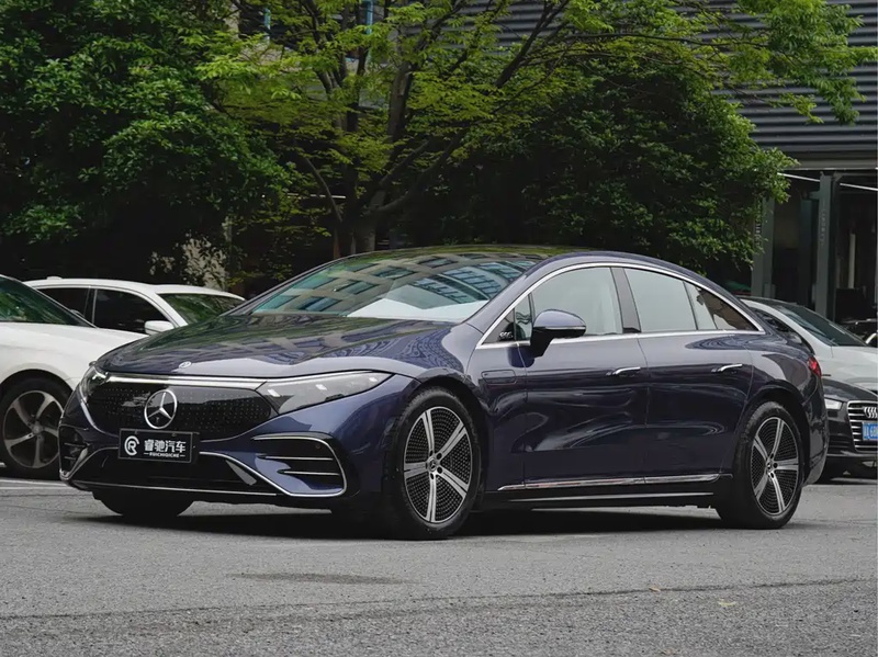 Mercedes-Benz EQS