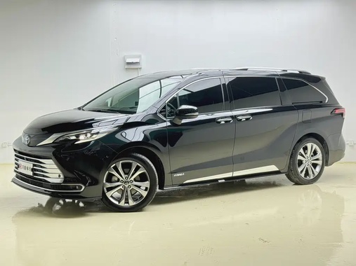 Toyota Sienna 2024