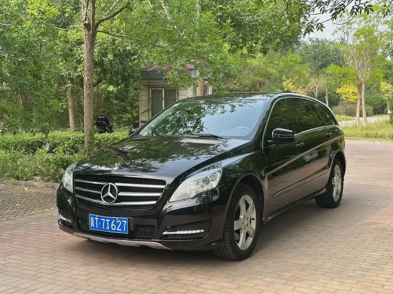 Mercedes-Benz R-Class