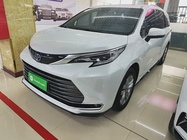 Toyota Sienna 2022