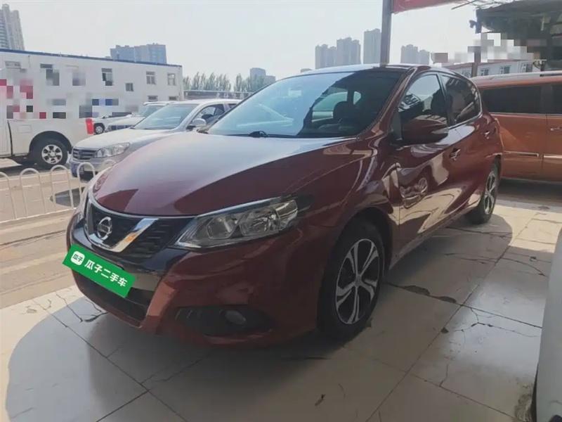 Nissan Tiida